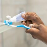 comment nettoyer au dentifrice